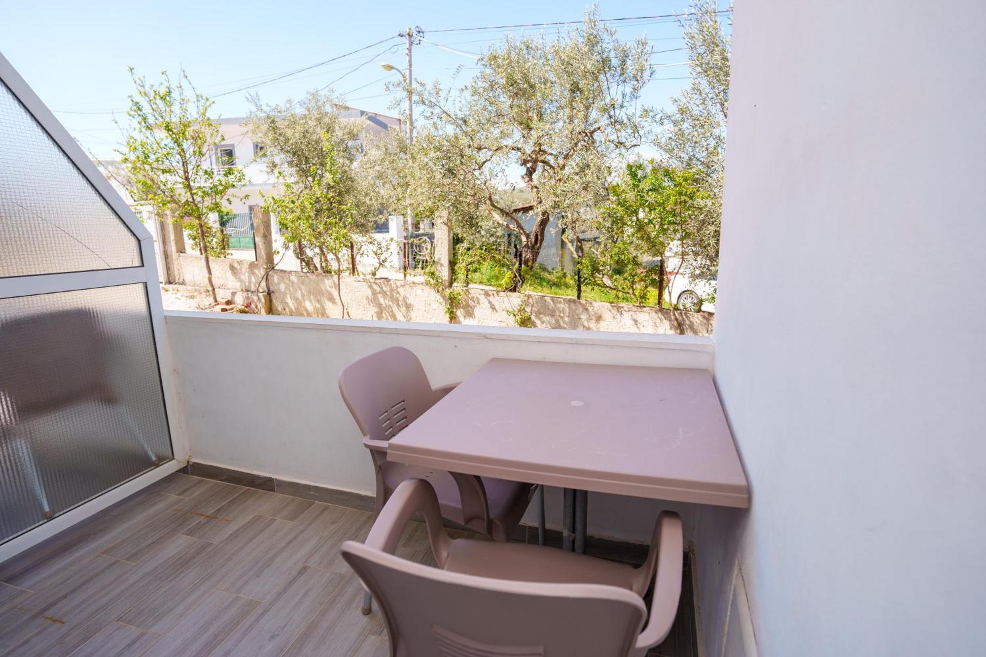 Near The Sea Apartments Nano クサミル エクステリア 写真