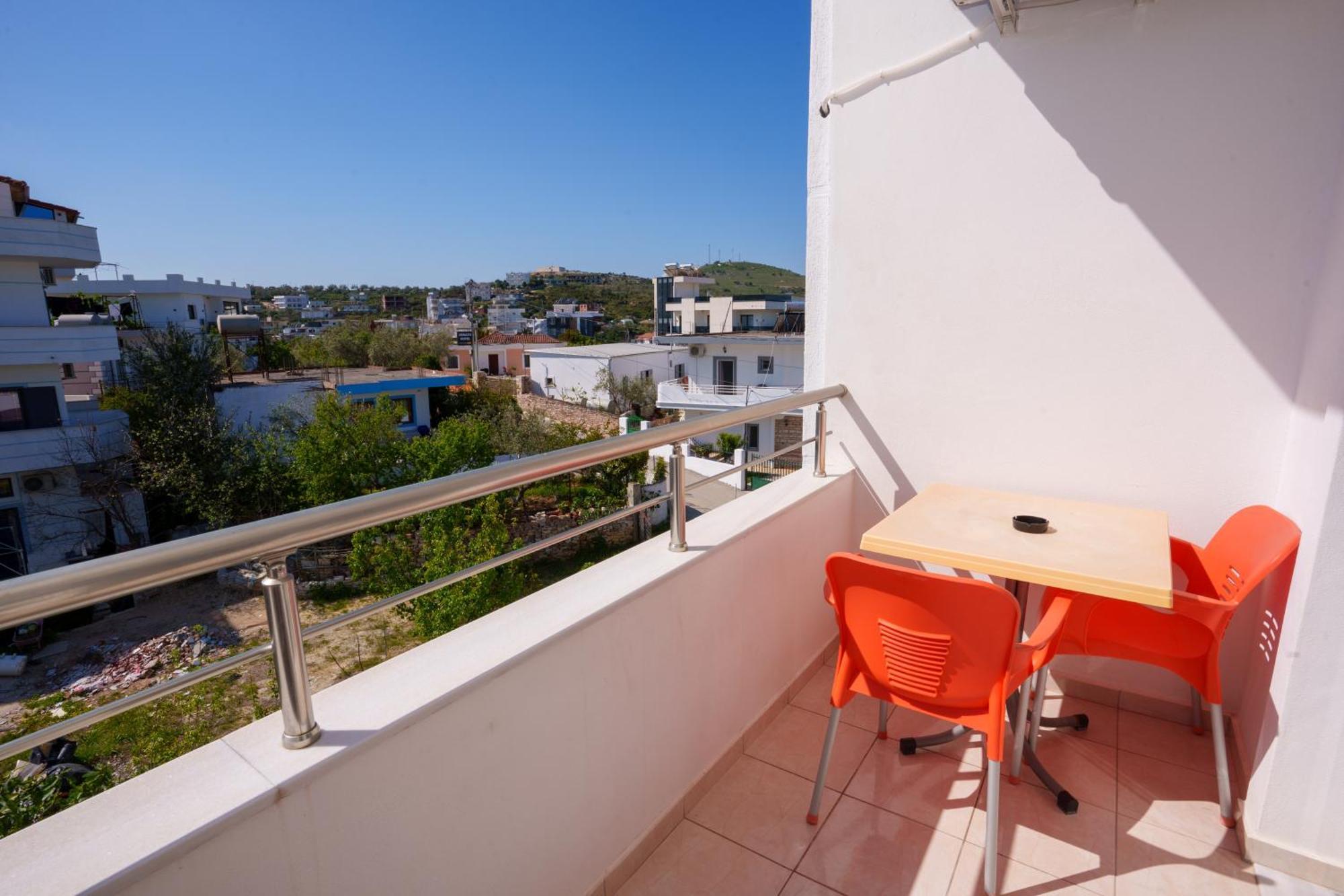 Near The Sea Apartments Nano クサミル エクステリア 写真